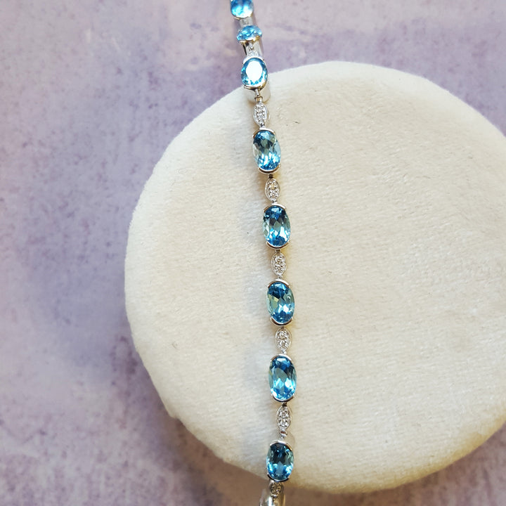 Blue Topaz Line Bracelet