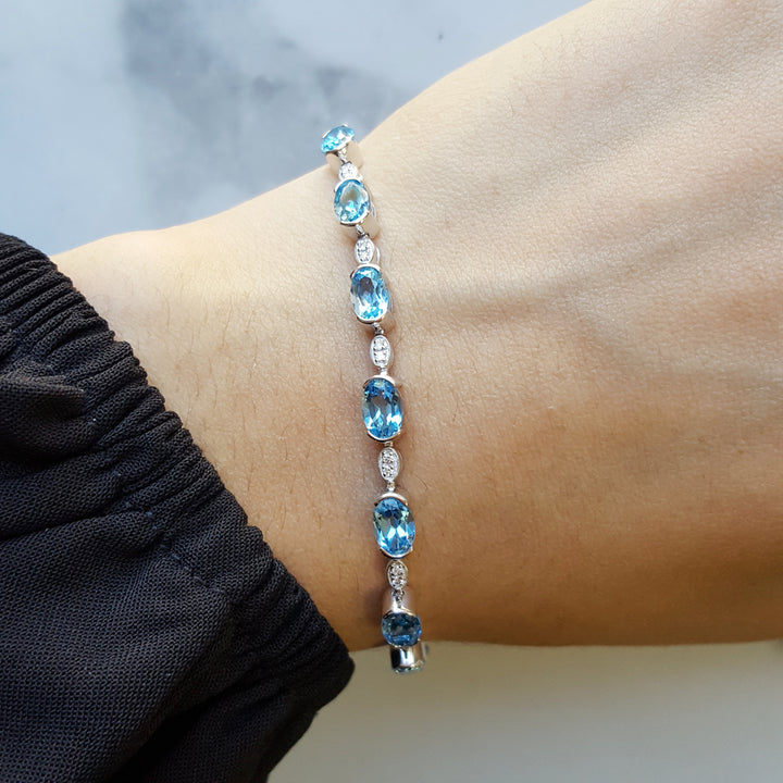 Blue Topaz Line Bracelet