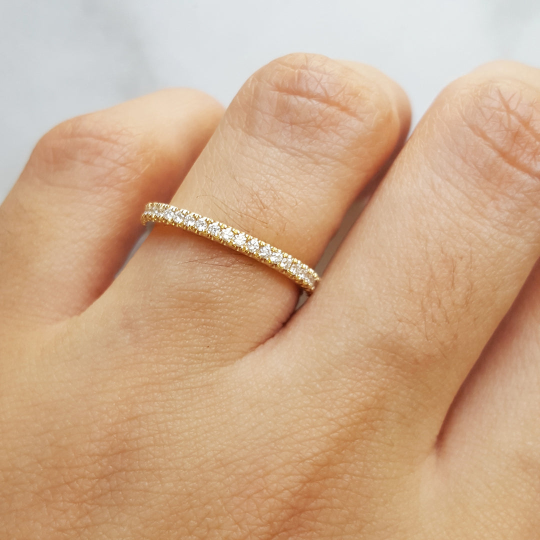 14K Yellow Gold Diamond Band