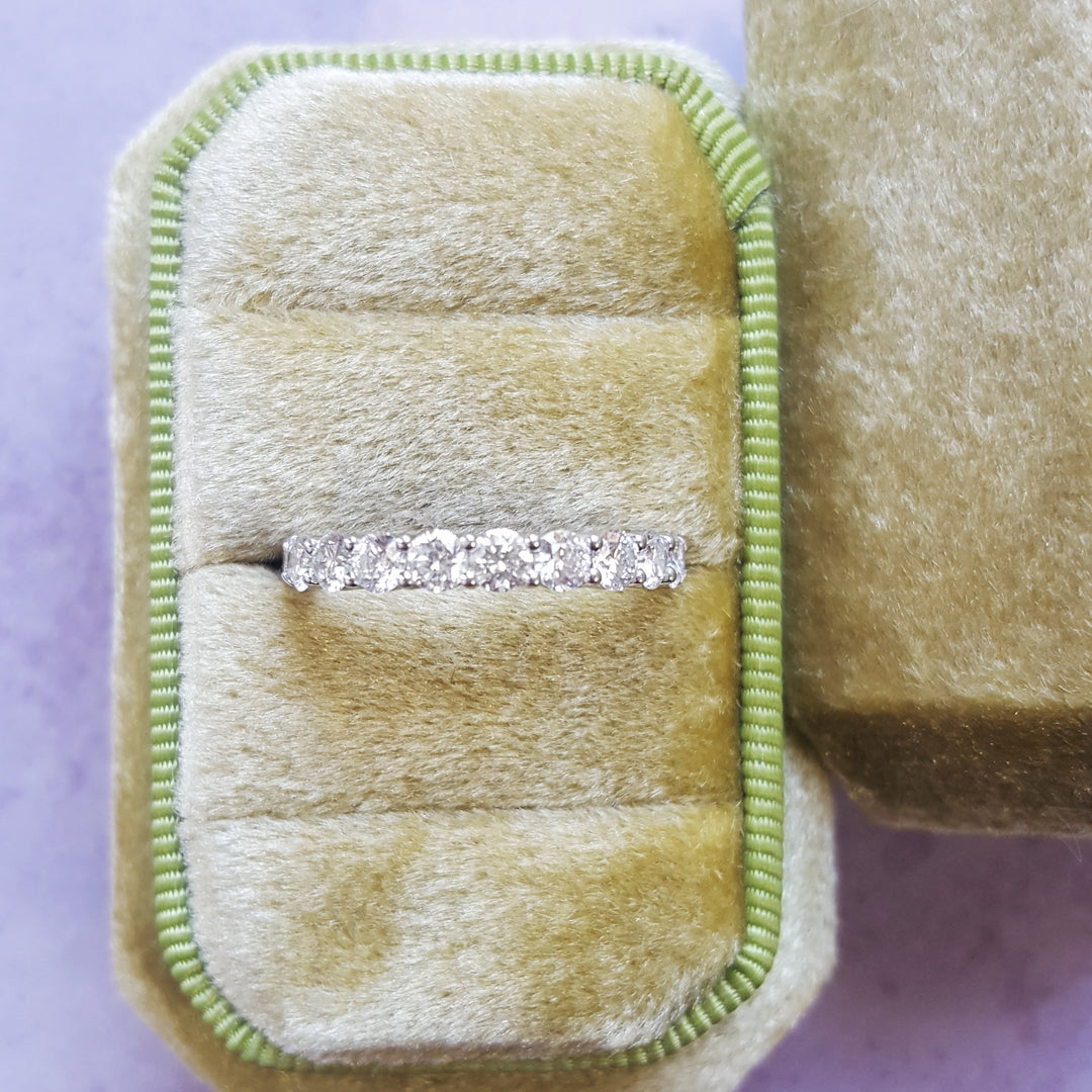 14K White Gold Scalloped Edge Diamond Band