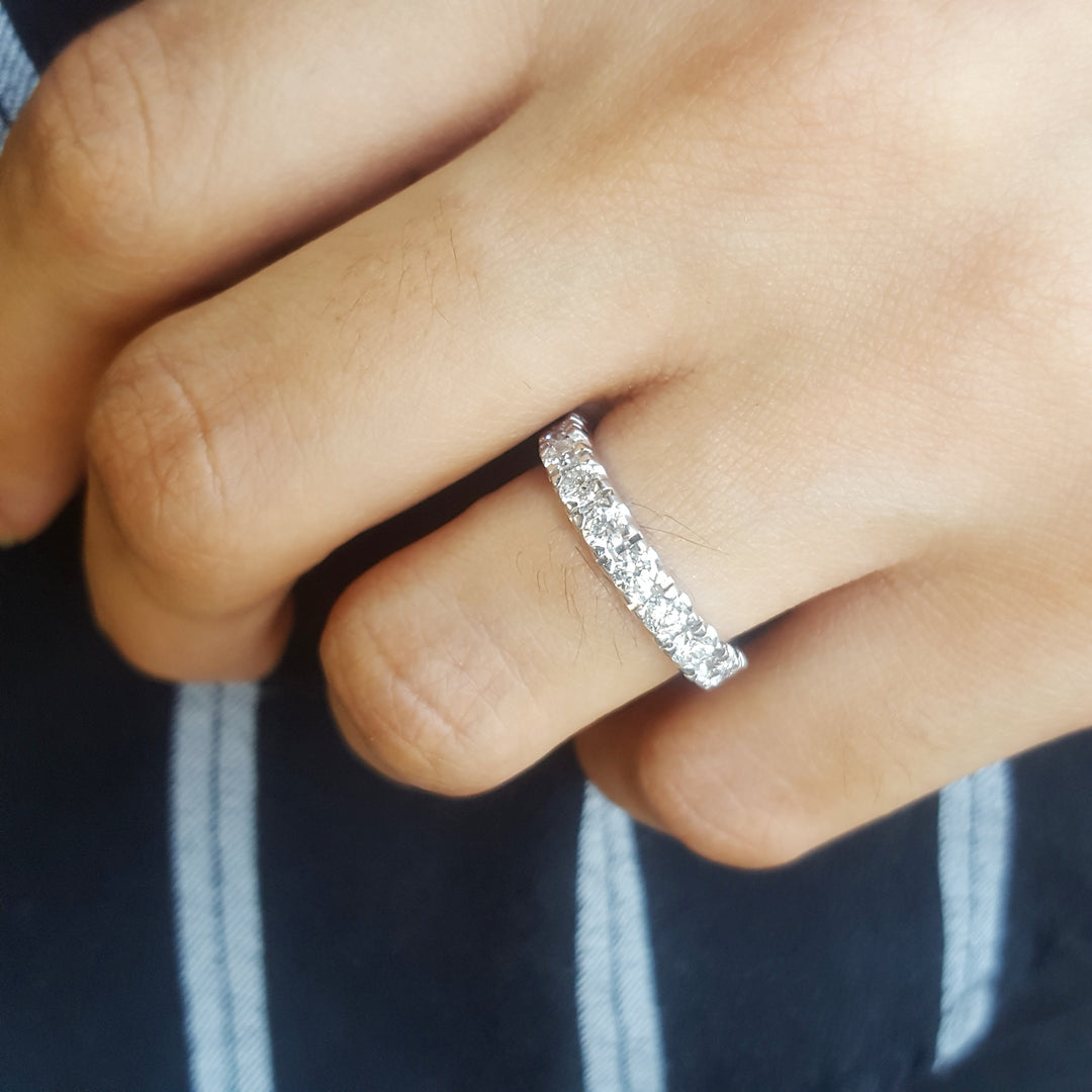 14K White Gold Diamond Band