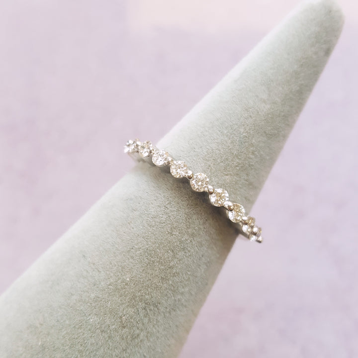 Estate Shared Prong Diamond Band