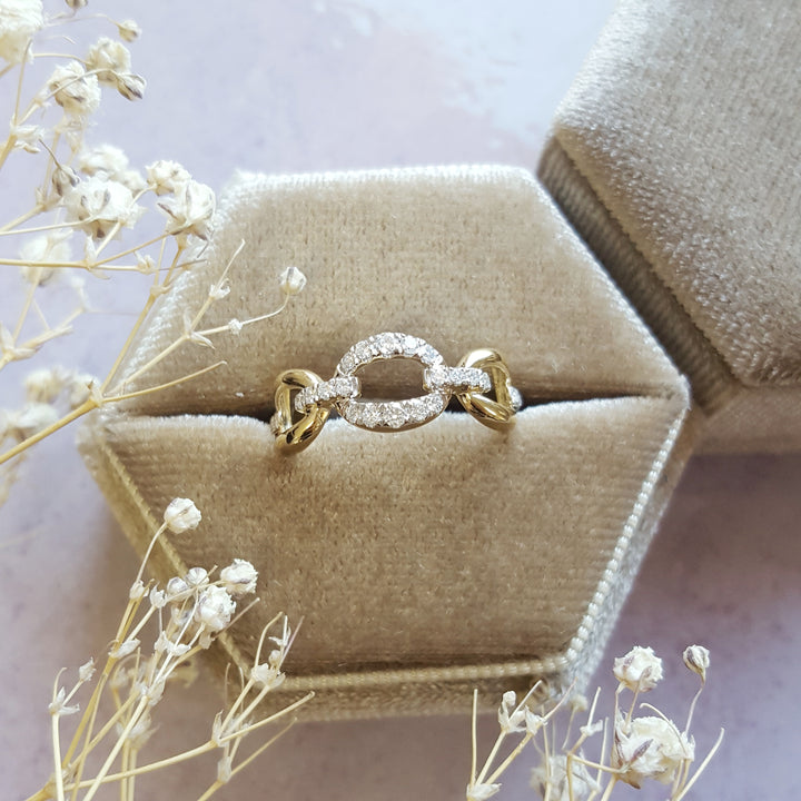 14K Yellow Gold Open Link Style Diamond Ring