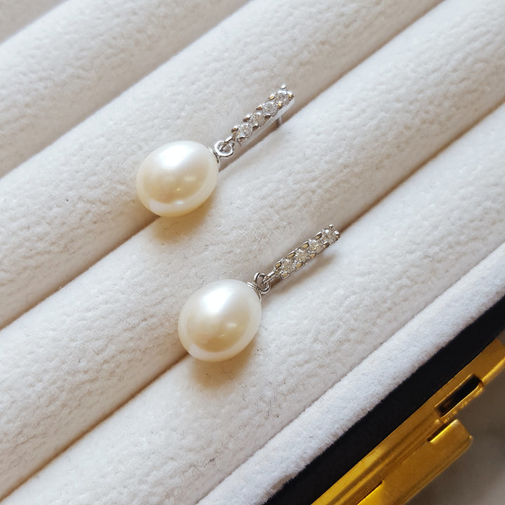 Sterling Silver Freshwater Pearl Drop Studs