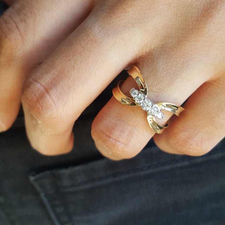 14k Yellow Gold Open Overlapping Fashion Ring