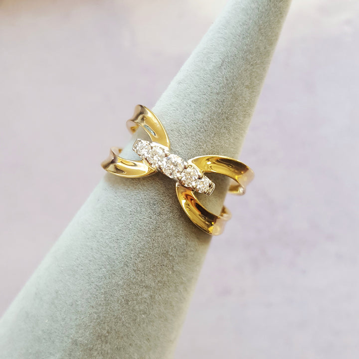 14k Yellow Gold Open Overlapping Fashion Ring