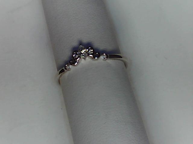 Diamond Rings Under $4999
