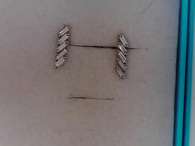 Diamond Earring
