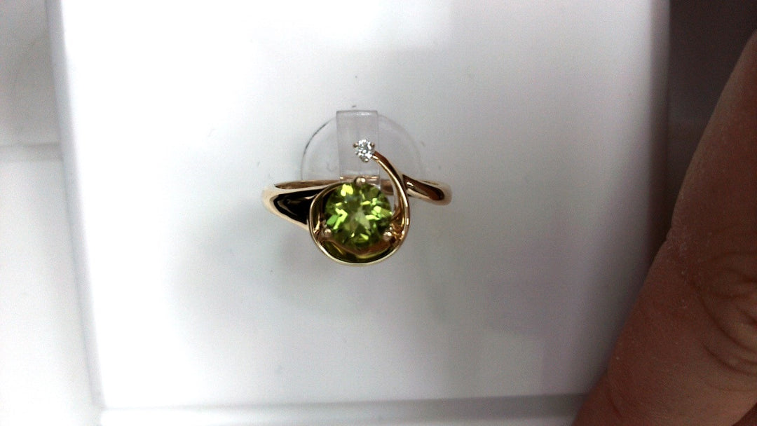 Precious Metal Gemstone Rings Under $4999