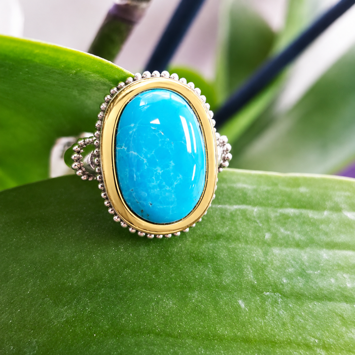 Luxury by Rene Hernandez Arizona Bisbee Turquoise Cabachon14K Southwestern Ring