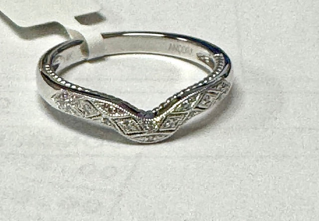 Diamond Rings Under $4999