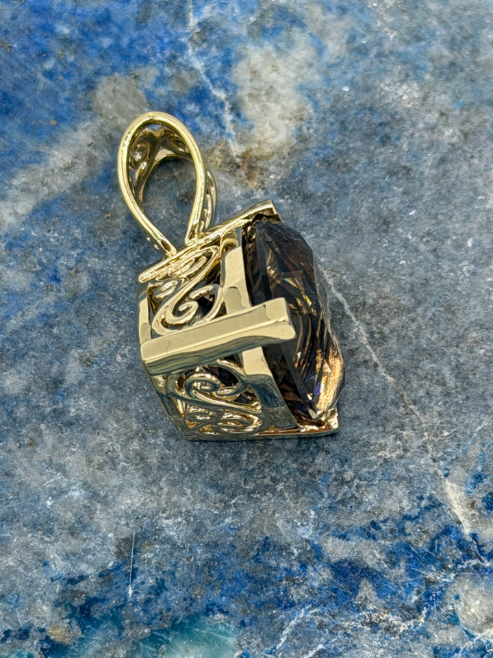 "Ember Mocha" 14ky Gold Solitaire Colorado Smokey Quartz Pendant
