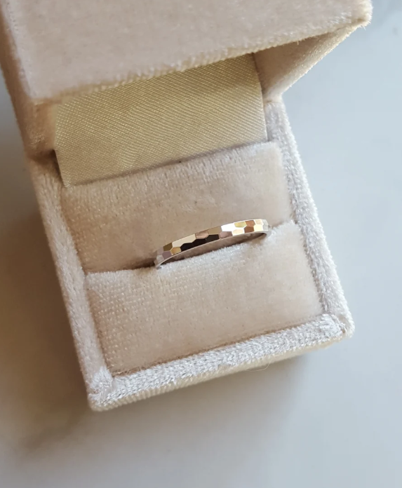 14K White Gold Hammered Stackable Band