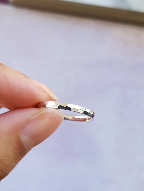 14K White Gold Hammered Stackable Band