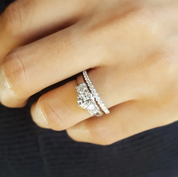 14K White Gold 1/4 Carat Classic Diamond Wedding Band