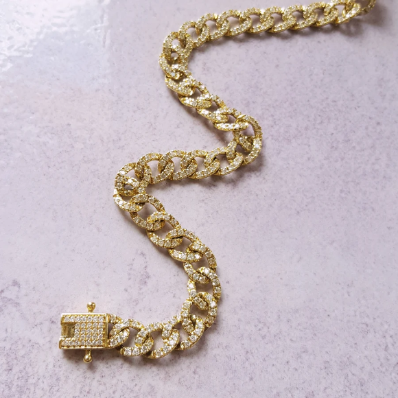 14K Yellow Gold Pave Set Diamond Curb Bracelet