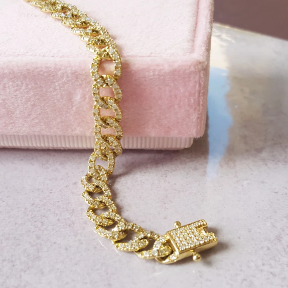 14K Yellow Gold Pave Set Diamond Curb Bracelet