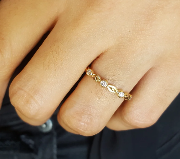 14K Yellow Gold Diamond and High Polished Marquee Band