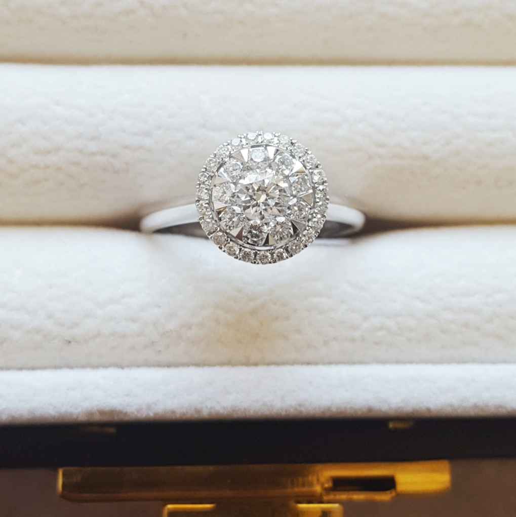 14K White Gold Halo Diamond Cluster Engagment Ring