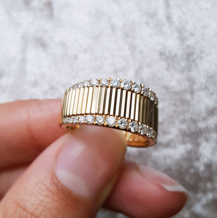 14K Yellow Gold Mirrored Wide Band Diamond Ring