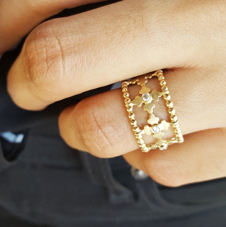 14K Yellow Gold Clover Negative Space Wide Band Diamond Ring