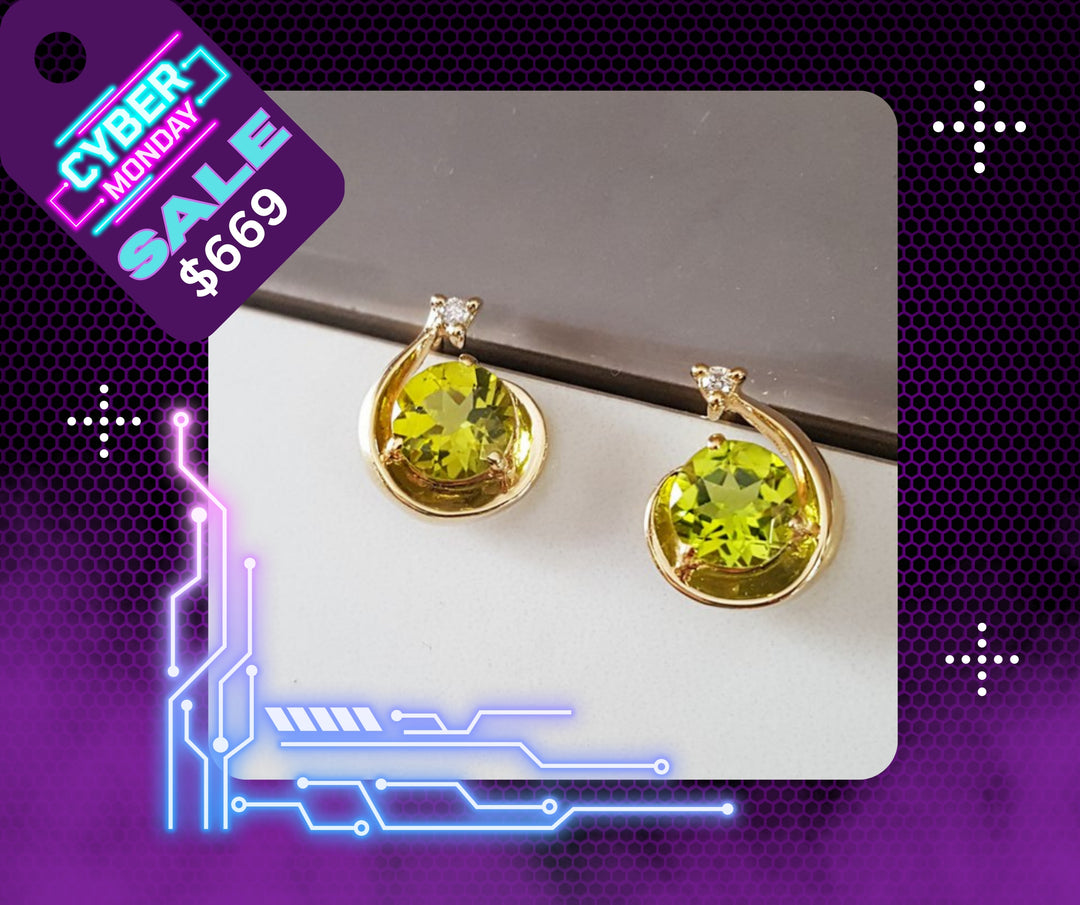 14ky Arizona Peridot and Diamond Shooting Star Earrings