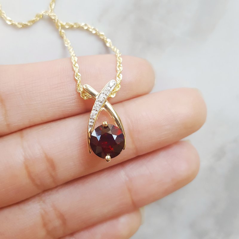 14K Yellow Gold Arizona Anthill Garnet and Diamond Criss Cross Pendant