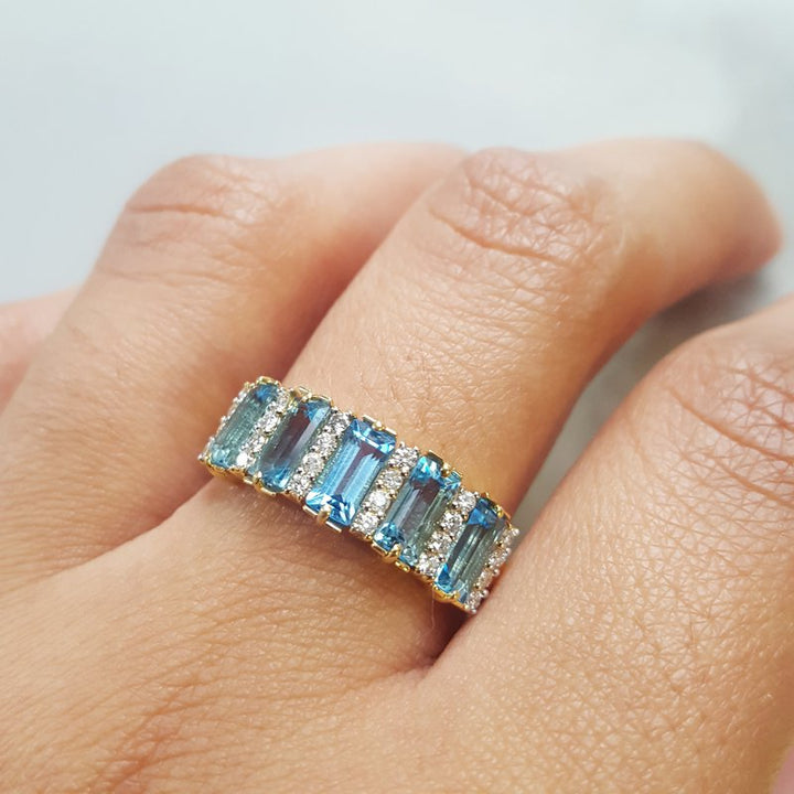 Luxury by Rene Hernandez 5 Stone Aquamarine Band