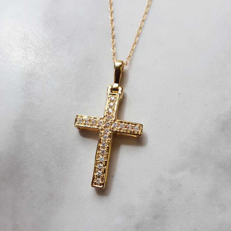 Gems One Diamond Cross Pendant In 14K Yellow Gold (1/10ctw)