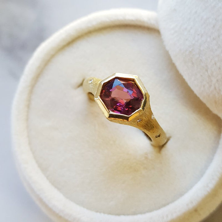 Luxury by Rene Hernandez Pink Tourmaline Hexagon Ring 050672