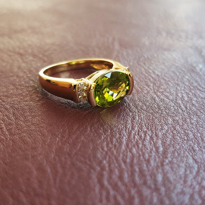 Arizona Peridot Gold Jewelry East-West Peridot Ring