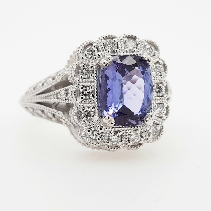 Luxury by Rene Hernandez Royal Tanzanite Filigree Ring