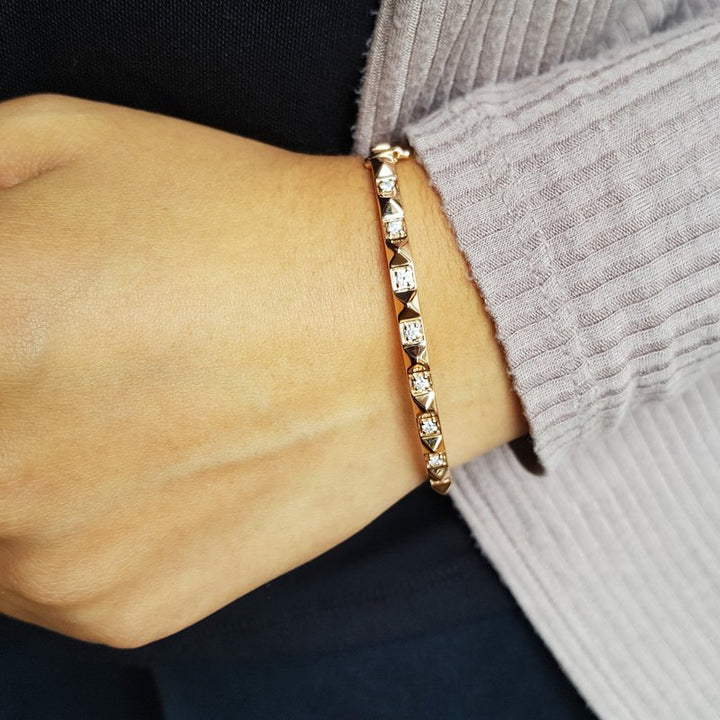 Gems One Diamond Pyramid Rose Gold Bracelet