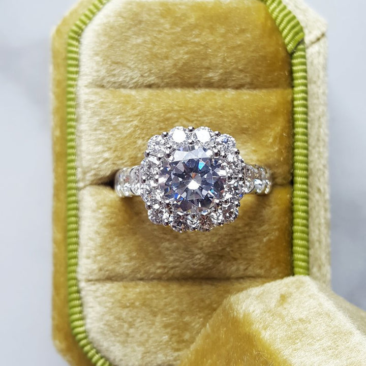 Sami Fine Jewelry Explosive Diamond Engagement Ring