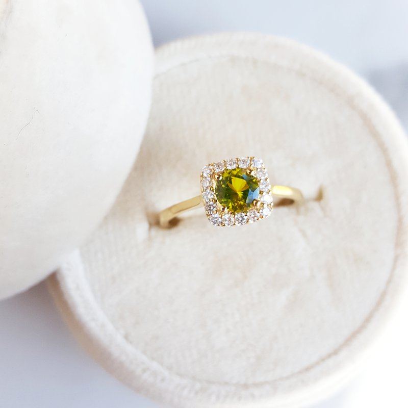 Arizona Peridot Gold Jewelry Peridot Square Stacker Ring 370591