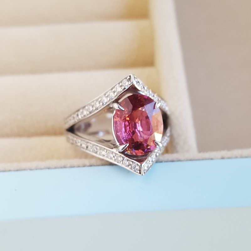 Luxury by Rene Hernandez Magenta Tourmaline Split Shank Ring