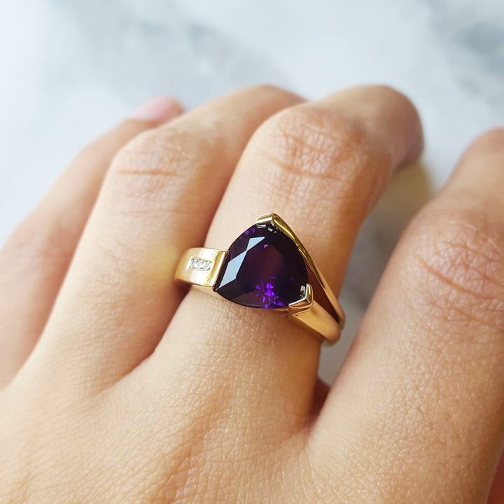  Arizona Amethyst Gold Jewelry Trillion Cut Asymmetrical Ring 363373