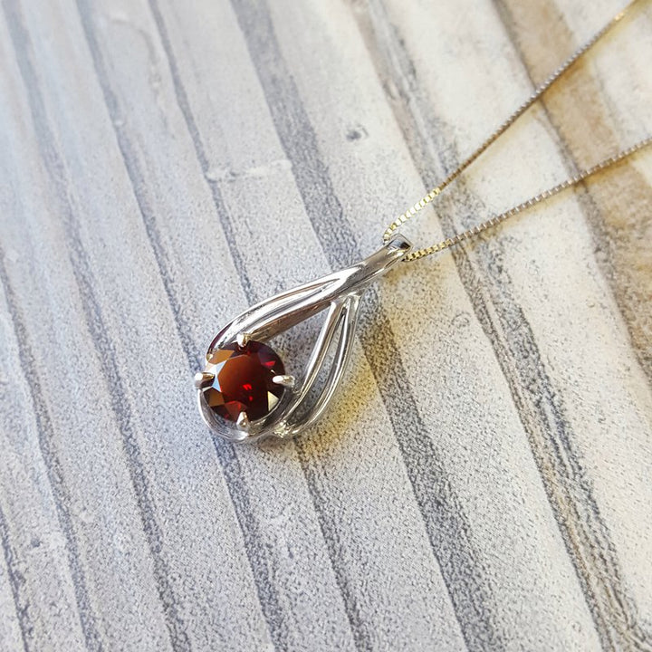 Arizona Anthill Garnet Gold Jewelry Swoop Pendant