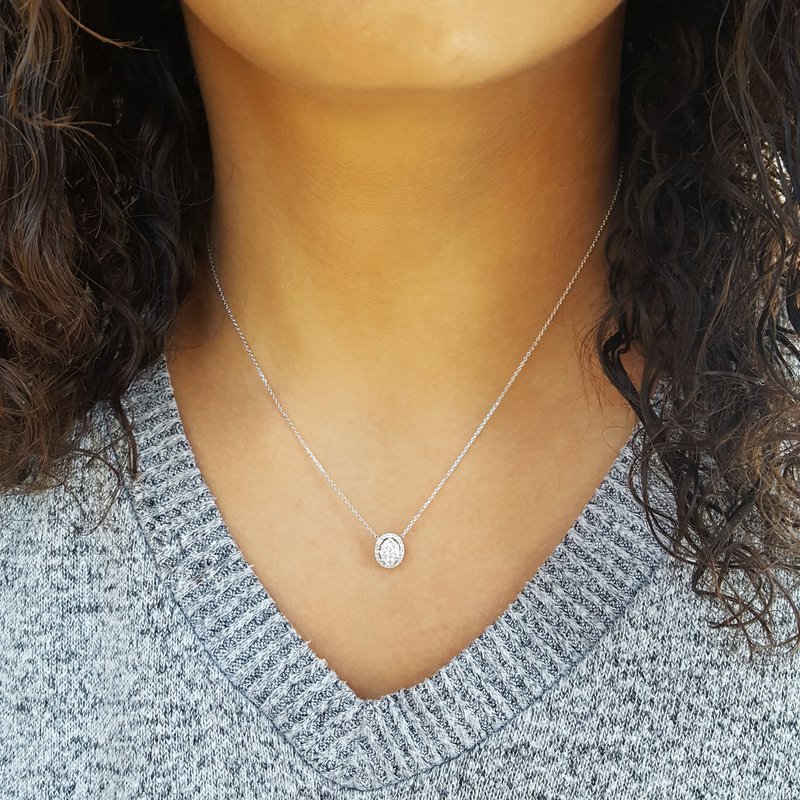 Gems One Diamond Starburst Eternity Oval Cluster Pendant Necklace In 14k White Gold (1/3 Ctw)