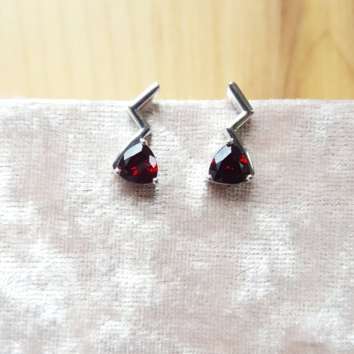 Arizona Anthill Garnet Silver Jewelry Lightning Garnet Studs 380490