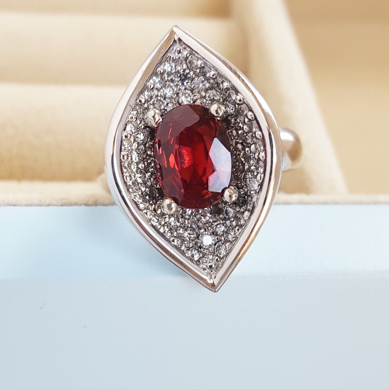 Luxury by Rene Hernandez Petal Shaped Red Spinel Ring