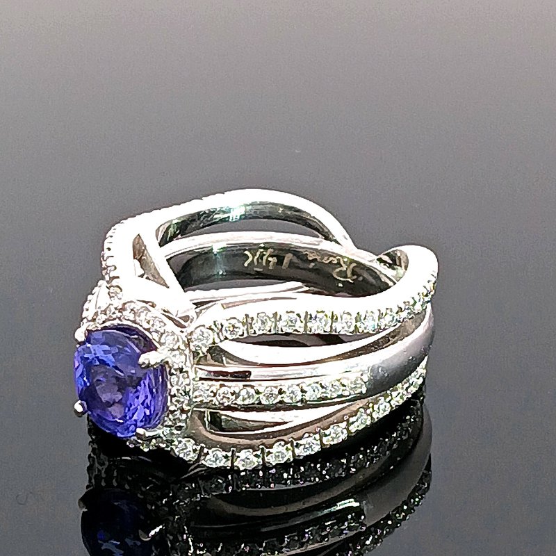 Luxury by Rene Hernandez Tanzanite Trio Shank Ring