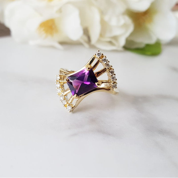Fanfare Amethyst Ring