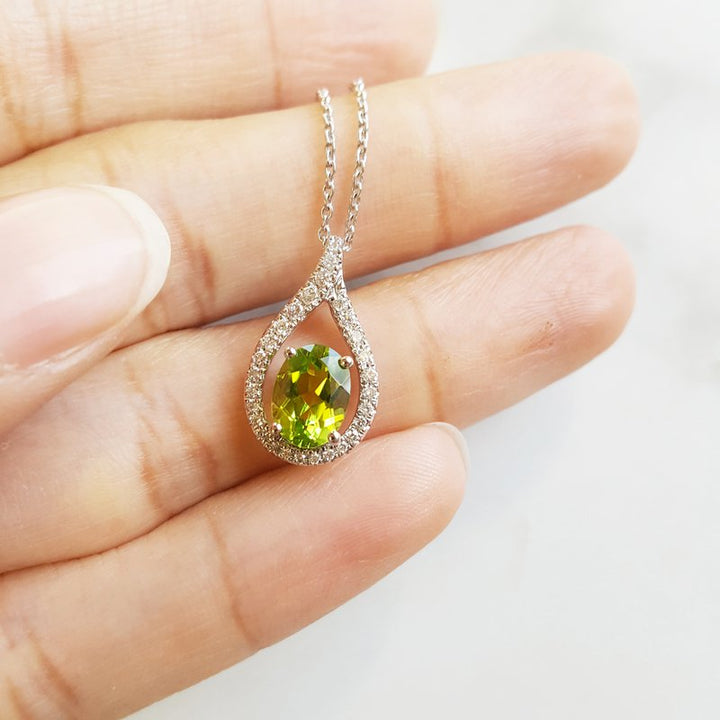 Arizona Peridot Gold Jewelry Oval Loop Pendant