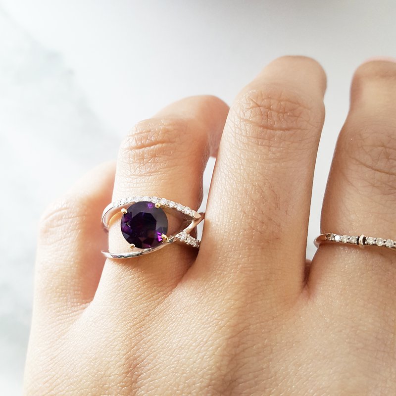Amethyst Intertwined Ring