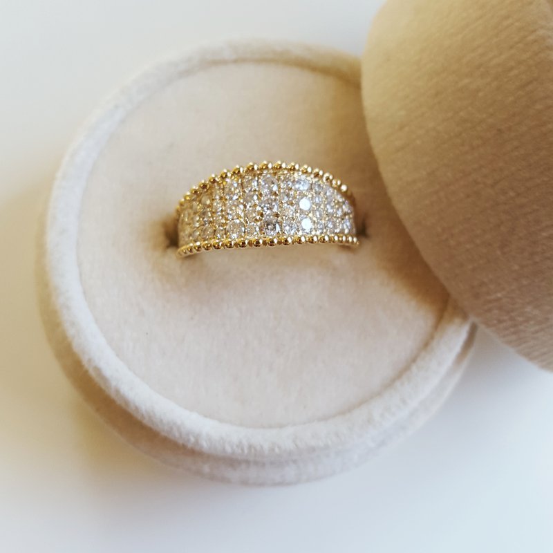 Sami Fine Jewelry Pavé Beaded Edge Diamond Band 030938