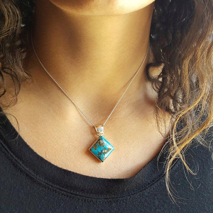Arizona Turquoise and Inlaid Jewelry Geometrically Inlaid Kingman Vintage Pendant