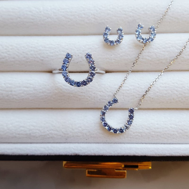 Parlé Lucky Montana Sapphire Horse Shoe Ring
