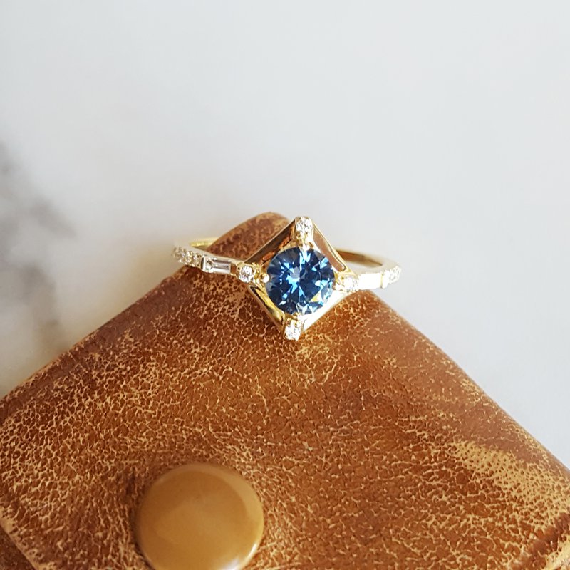 Parlé Montana Sapphire Royalty Ring