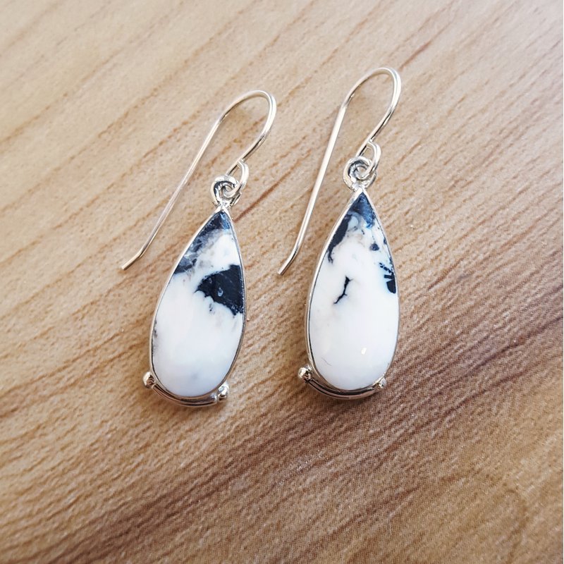 Arizona Turquoise and Inlaid Jewelry White Buffalo Turquoise Teardrop Earrings 2412676